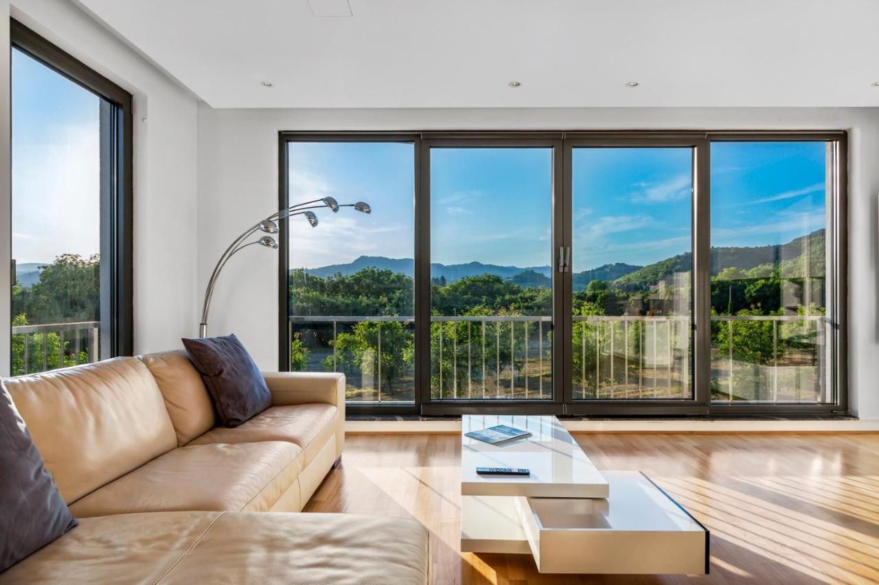 Contemporary Apartment With Rooftop Terrace In Maribor Bagian luar foto