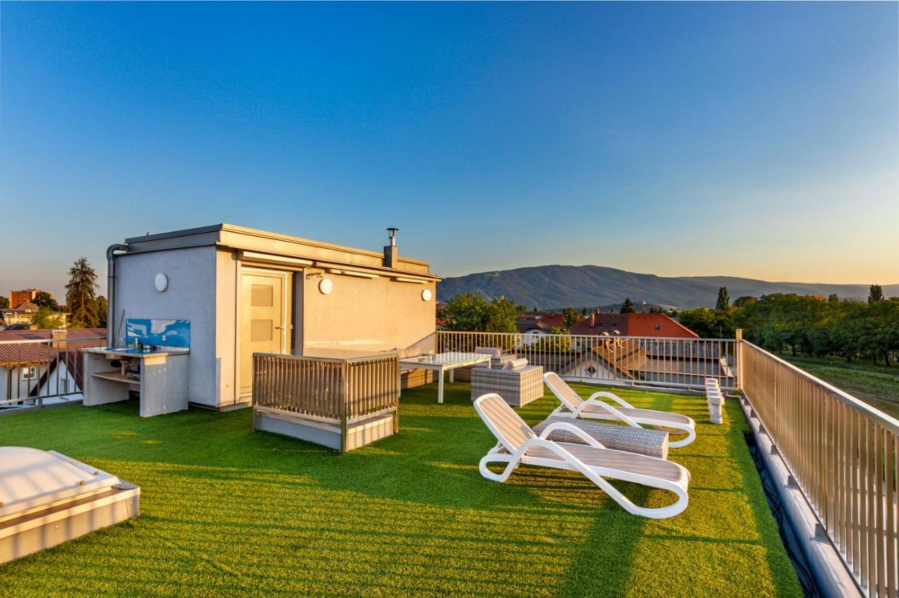 Contemporary Apartment With Rooftop Terrace In Maribor Bagian luar foto